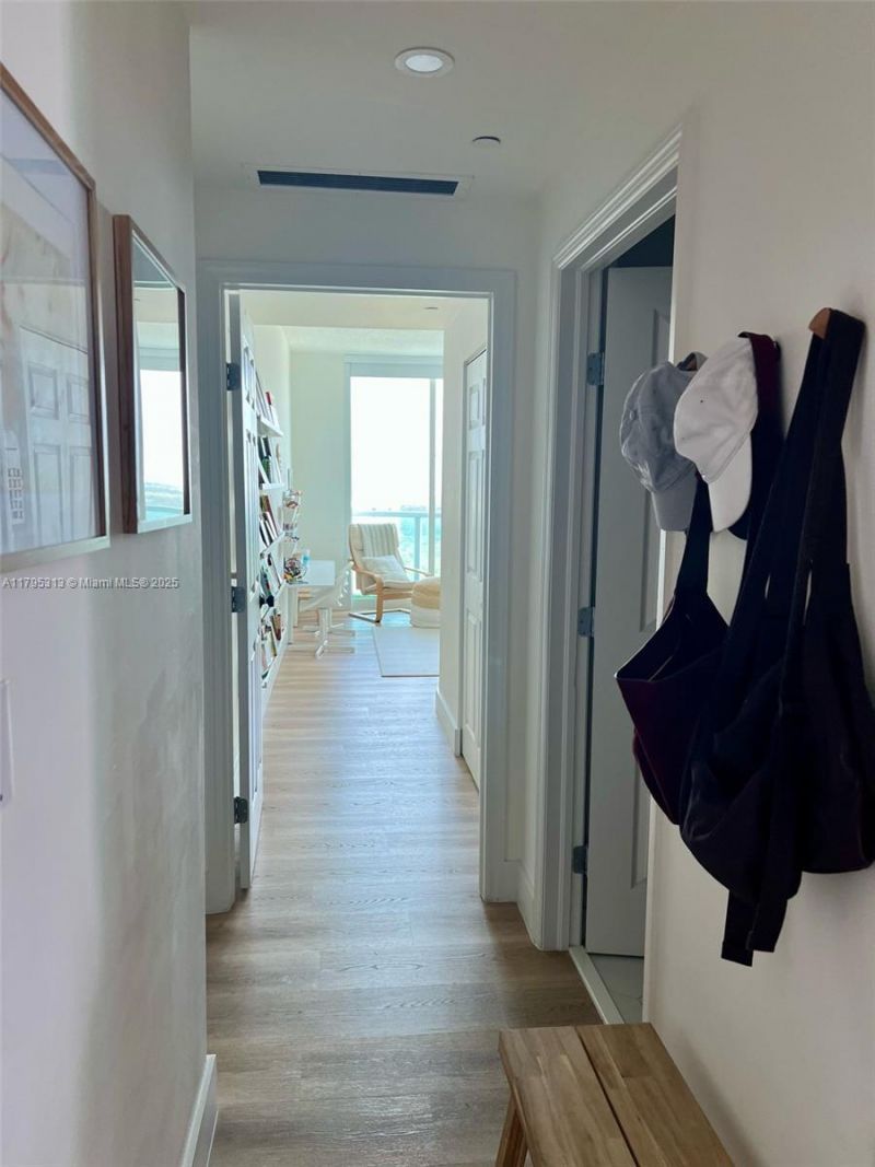 2101 Brickell Ave, Unit 3208, Miami, FL 33129 Photo