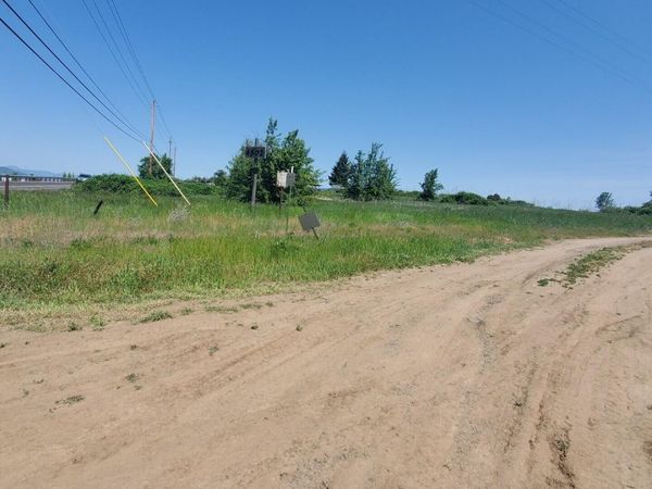 0 Crater Lake Avenue, Unit 11.27, Medford, OR 97504