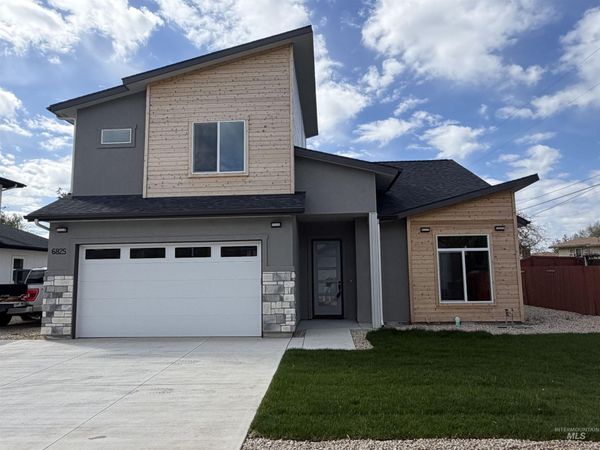 6825 W Ustick, Boise, ID 83704