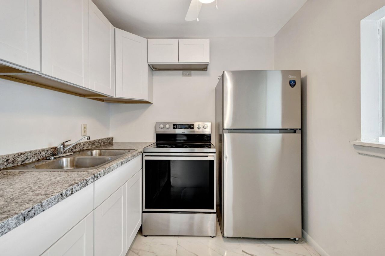 144 Sussex H, West Palm Beach, FL 33417 Photo