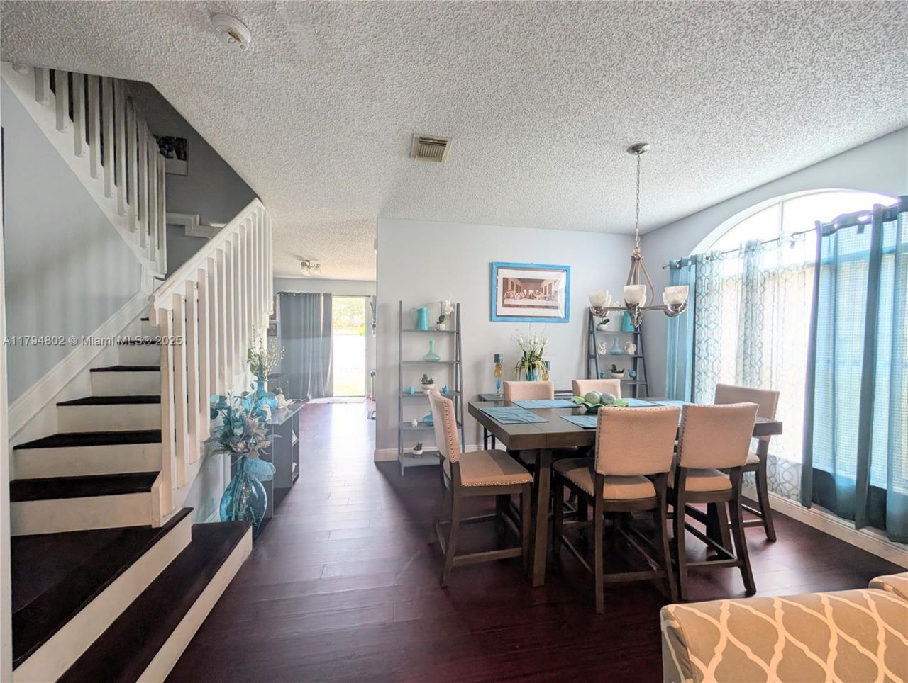 7683 NW 19th St, Pembroke Pines, FL 33024 Photo