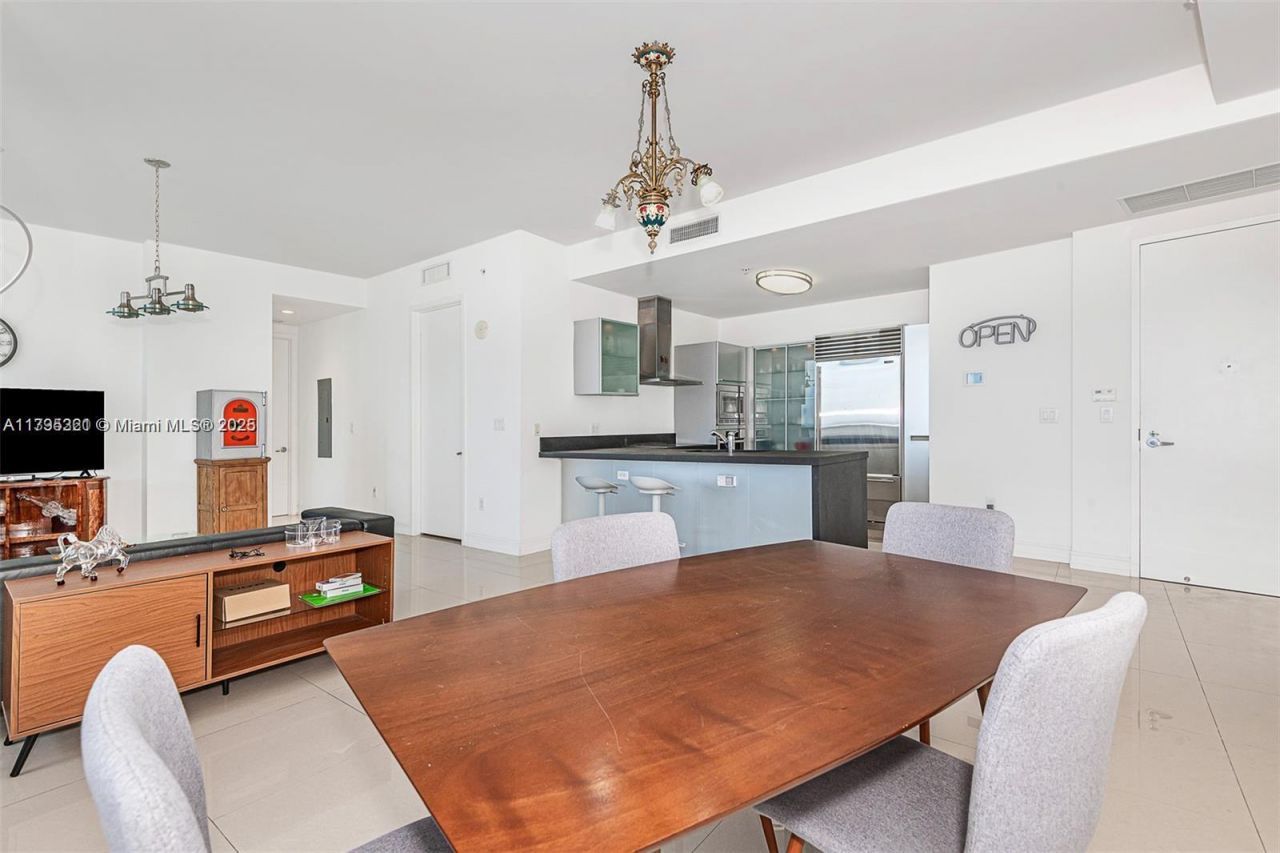 18201 Collins Ave, Unit 3405, Sunny Isles Beach, FL 33160 Photo