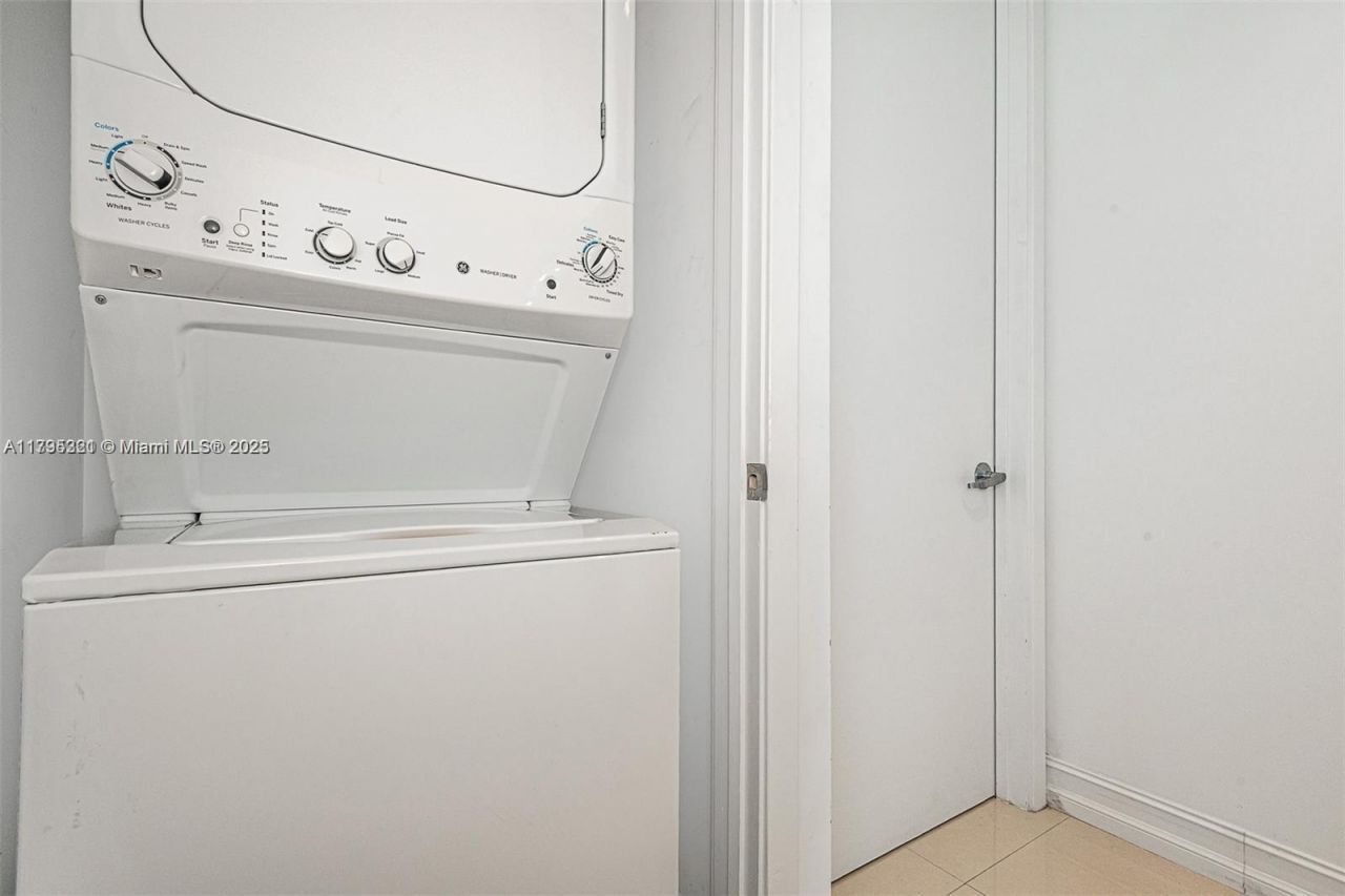 18201 Collins Ave, Unit 3405, Sunny Isles Beach, FL 33160 Photo