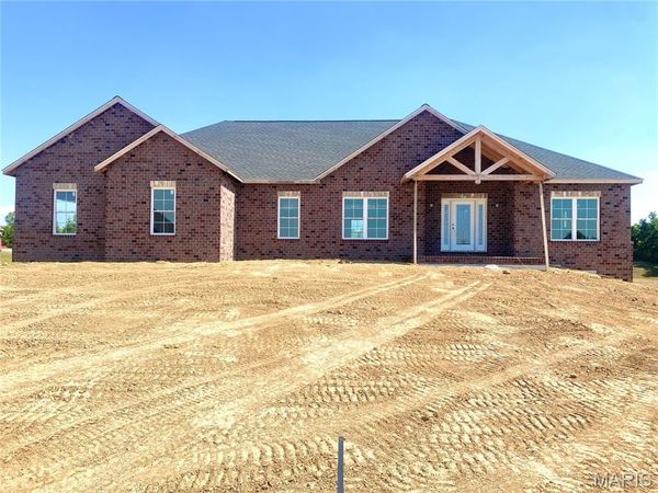 1374 Walnut Ridge Drive, Columbia, IL 62236