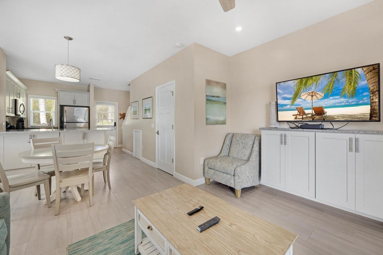 7051 Harbor Village Drive, Duck Key, FL 33050 Photo