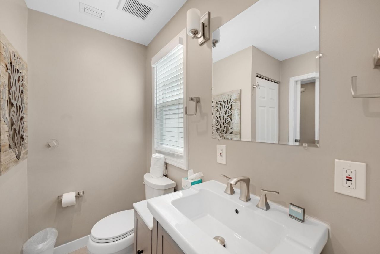 7051 Harbor Village Drive, Duck Key, FL 33050 Photo