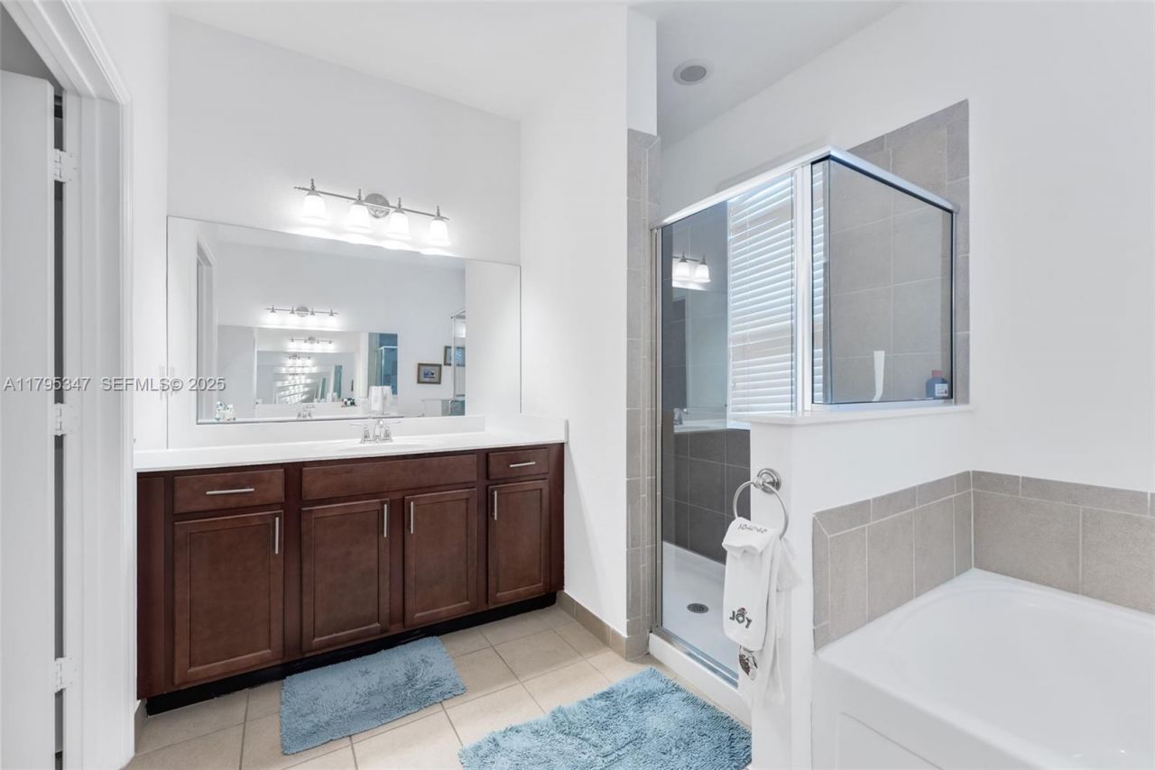 4190 NE 20th St, Homestead, FL 33033 Photo