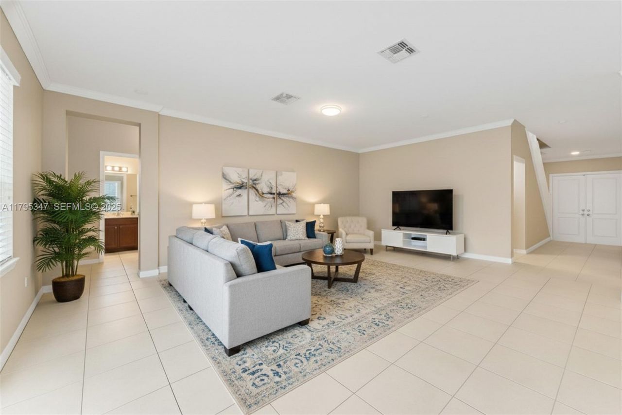 4190 NE 20th St, Homestead, FL 33033 Photo