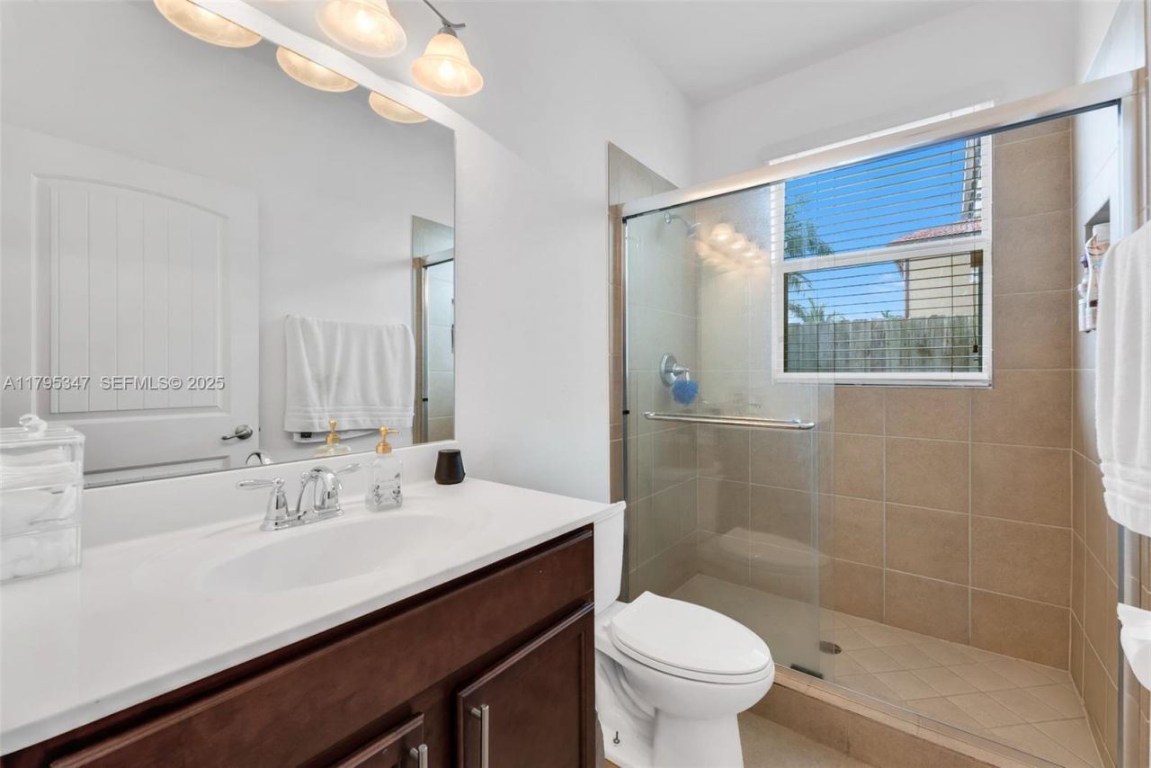 4190 NE 20th St, Homestead, FL 33033 Photo