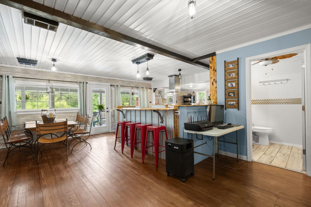 8487 Parkers Ferry Road Photo 21