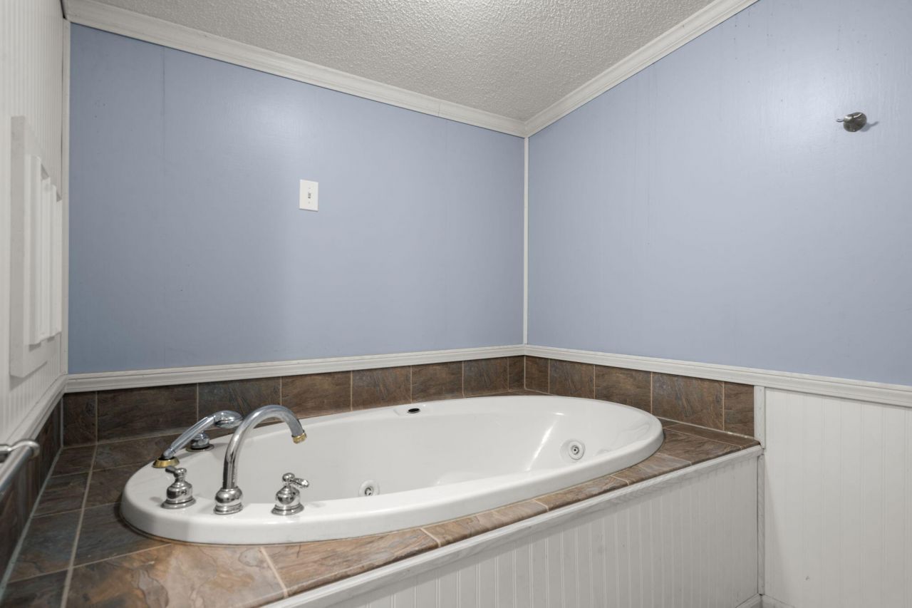 8487 Parkers Ferry Road Photo 30