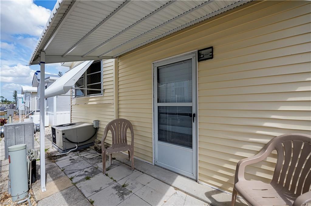 90 Lofty Ln, North Fort Myers, FL 33903 Photo