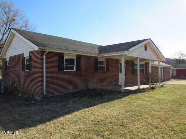 301 Rose Hill Drive, Rose Hill, VA 24281
