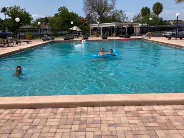 701 Three Islands Blvd, Unit 409, Hallandale Beach, FL 33009