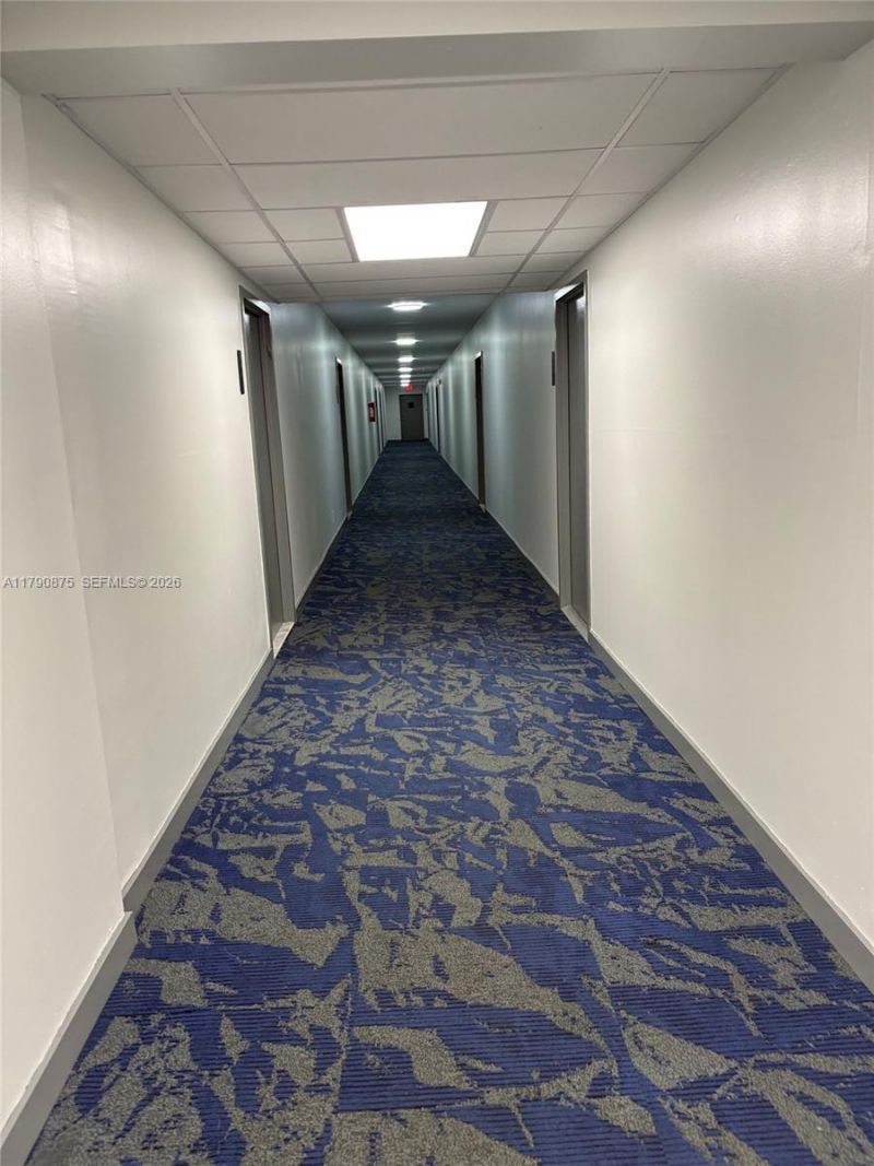 701 Three Islands Blvd, Unit 409, Hallandale Beach, FL 33009 Photo