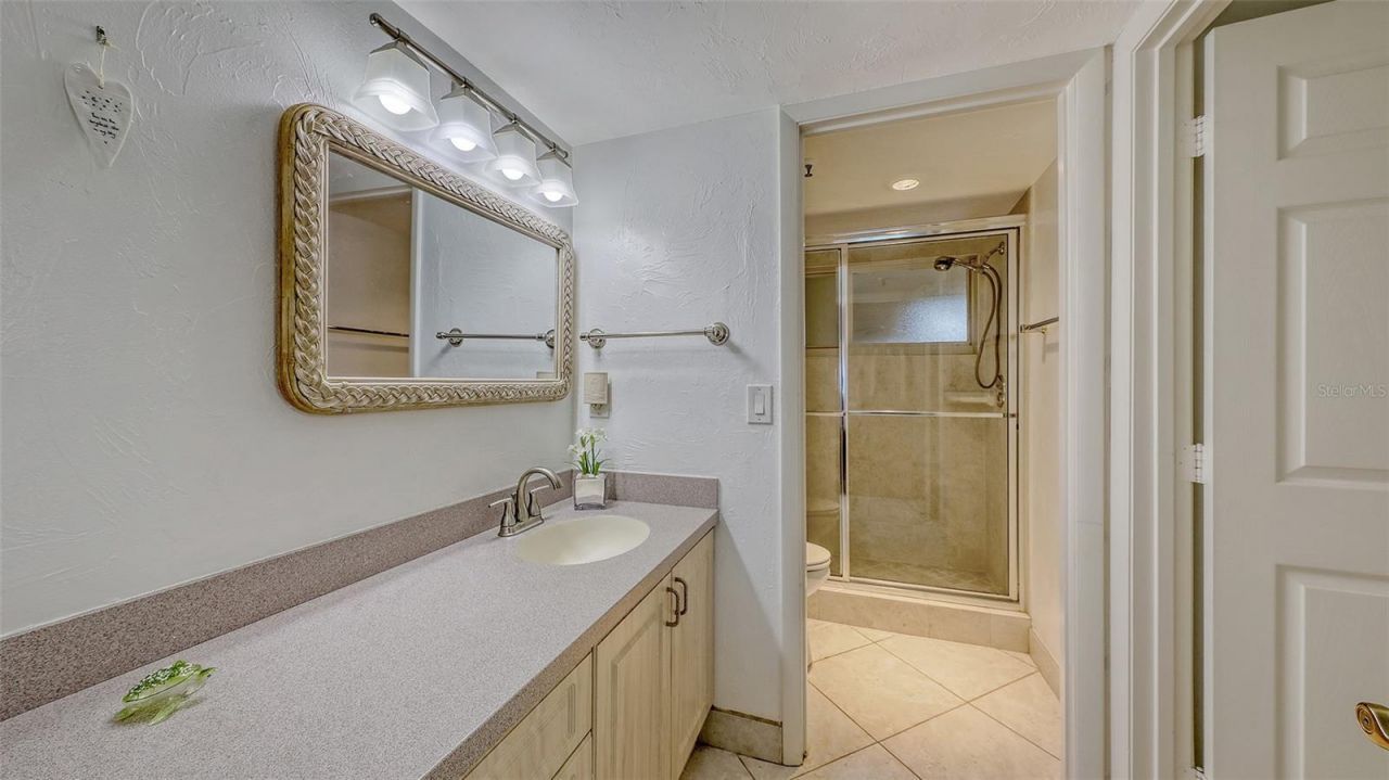 2675 Gulf Of Mexico Drive, Unit 403, Longboat Key, FL 34228 Photo