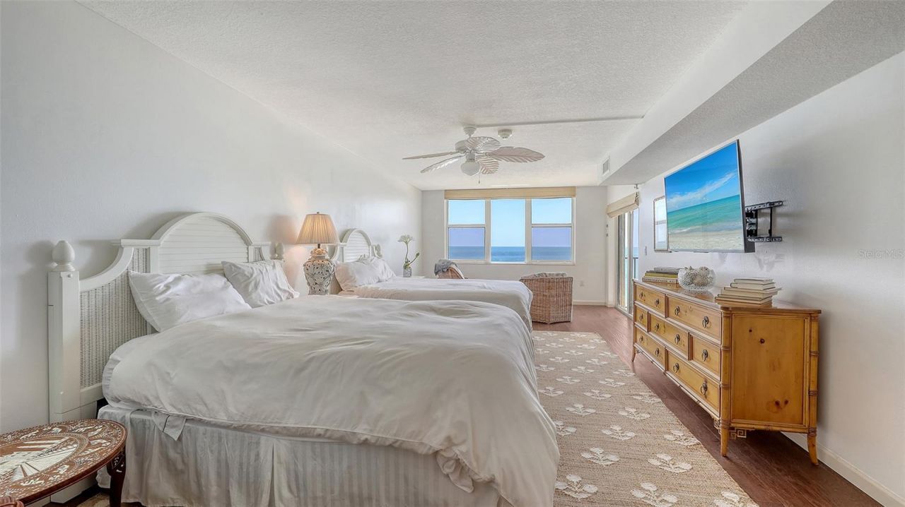 2675 Gulf Of Mexico Drive, Unit 403, Longboat Key, FL 34228 Photo