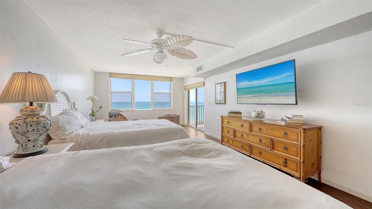 2675 Gulf Of Mexico Drive, Unit 403, Longboat Key, FL 34228 Photo