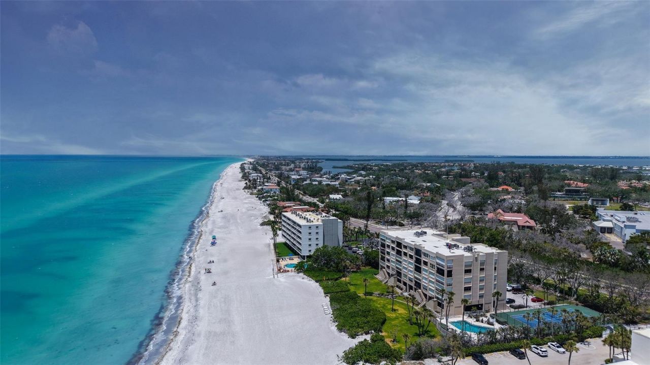 2675 Gulf Of Mexico Drive, Unit 403, Longboat Key, FL 34228 Photo