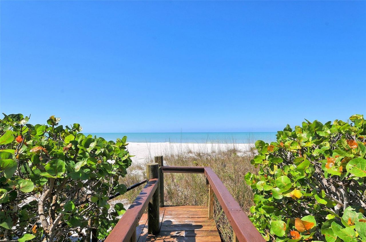 2675 Gulf Of Mexico Drive, Unit 403, Longboat Key, FL 34228 Photo