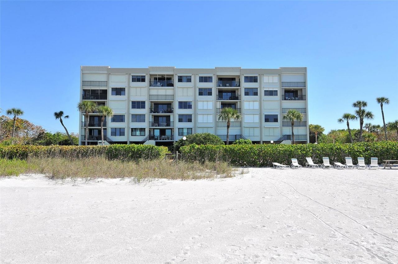 2675 Gulf Of Mexico Drive, Unit 403, Longboat Key, FL 34228 Photo