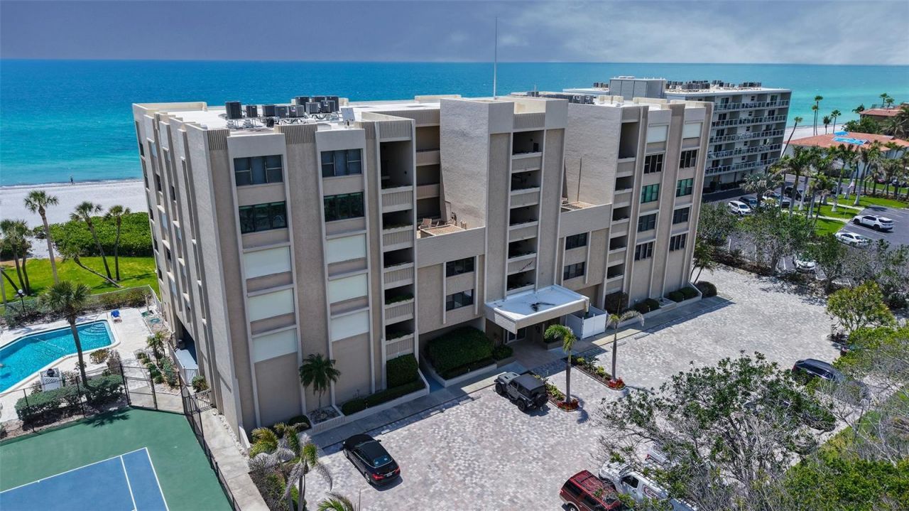 2675 Gulf Of Mexico Drive, Unit 403, Longboat Key, FL 34228 Photo