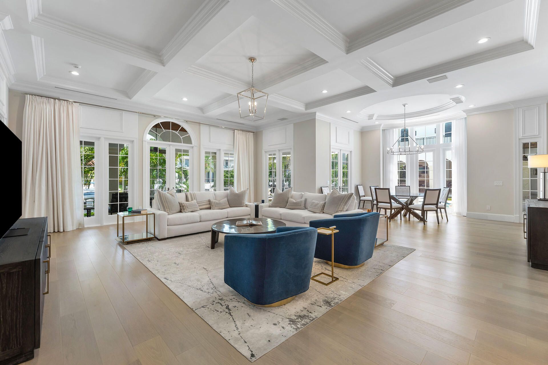 251 W Coconut Palm Road, Boca Raton, FL 33432 Photo