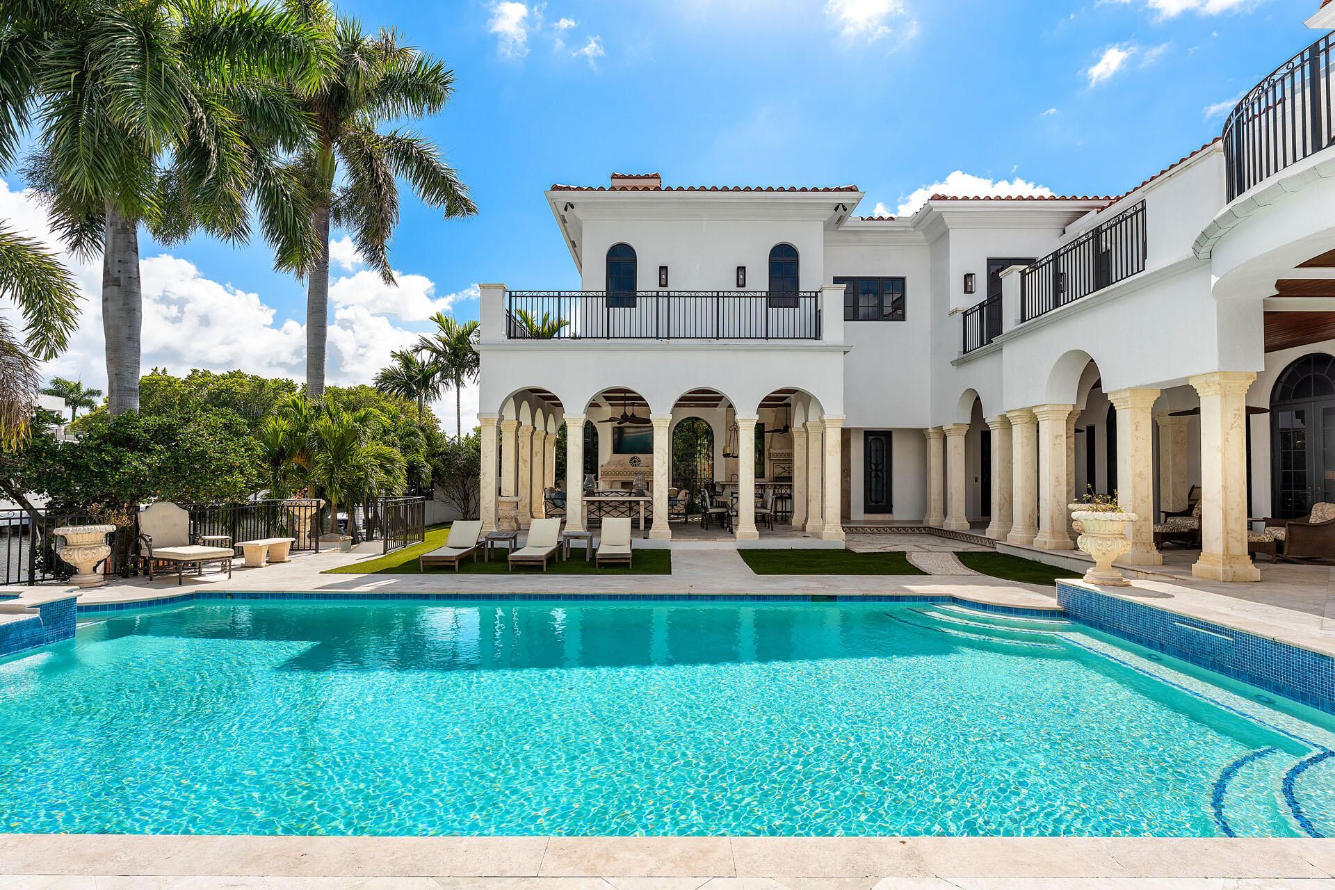 251 W Coconut Palm Road, Boca Raton, FL 33432 Photo