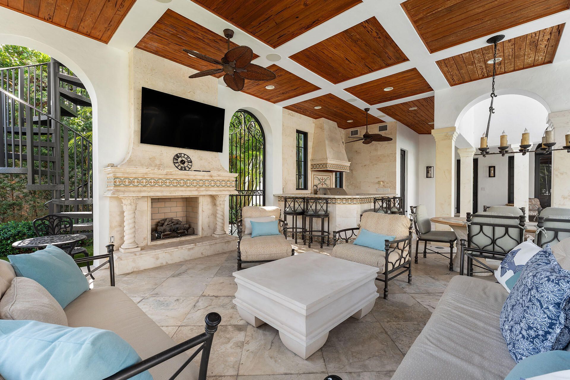 251 W Coconut Palm Road, Boca Raton, FL 33432 Photo