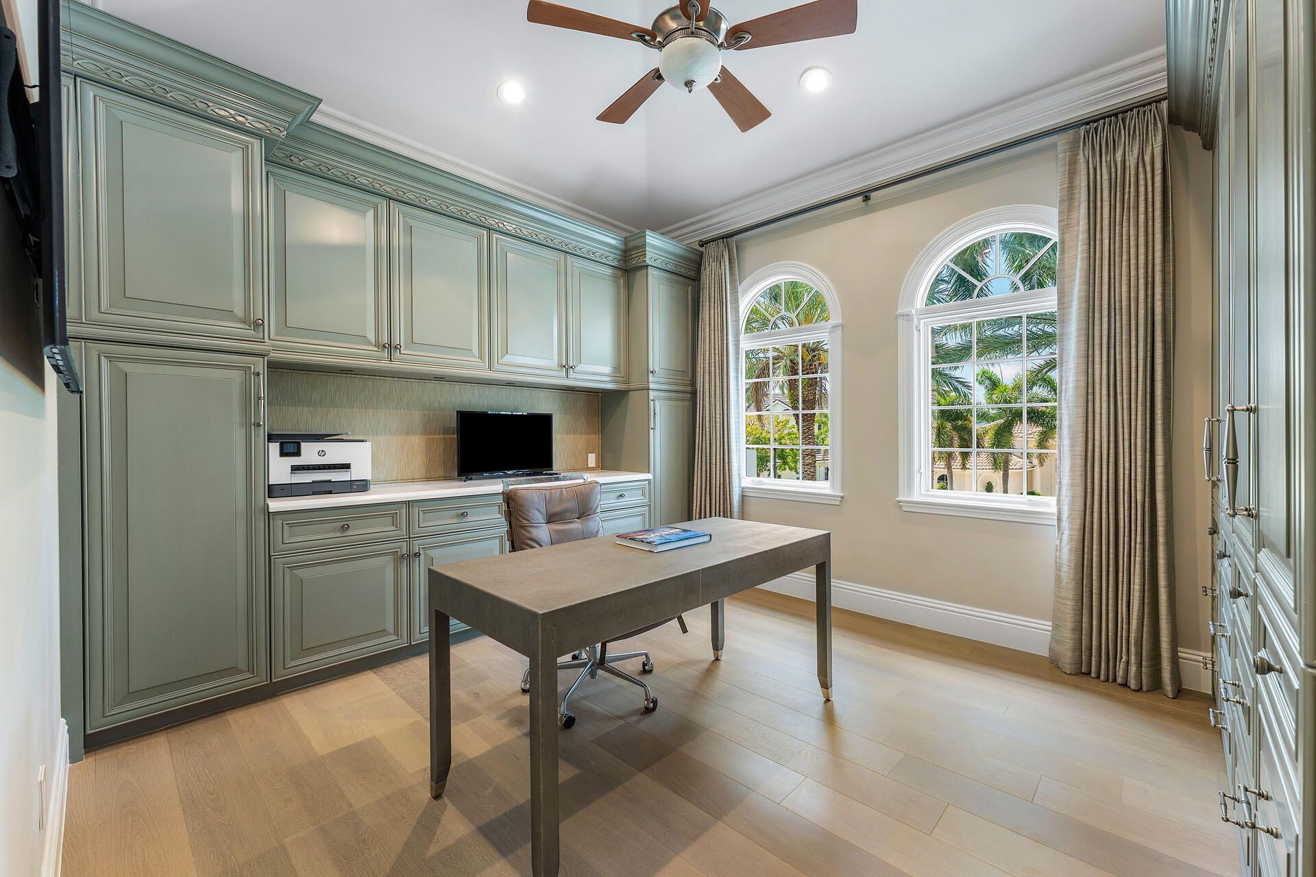 251 W Coconut Palm Road, Boca Raton, FL 33432 Photo