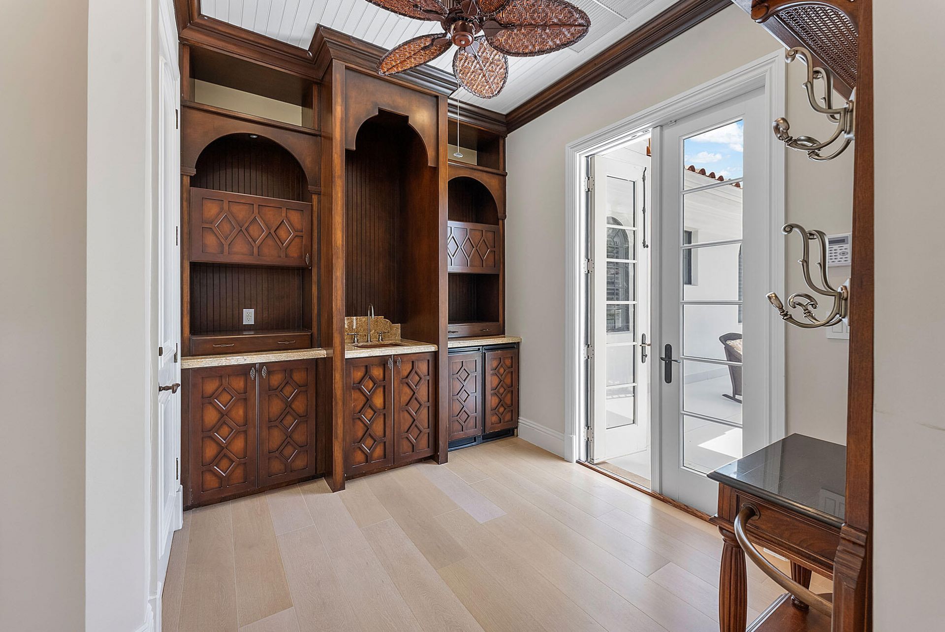 251 W Coconut Palm Road, Boca Raton, FL 33432 Photo