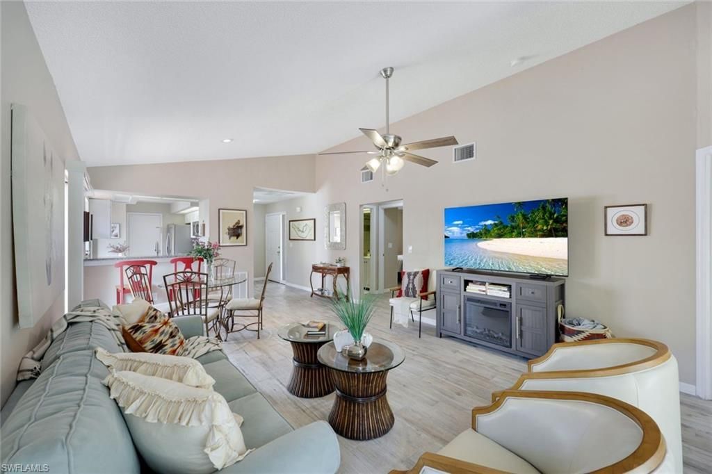 14871 Crescent Cove Dr, Fort Myers, FL 33908 Photo