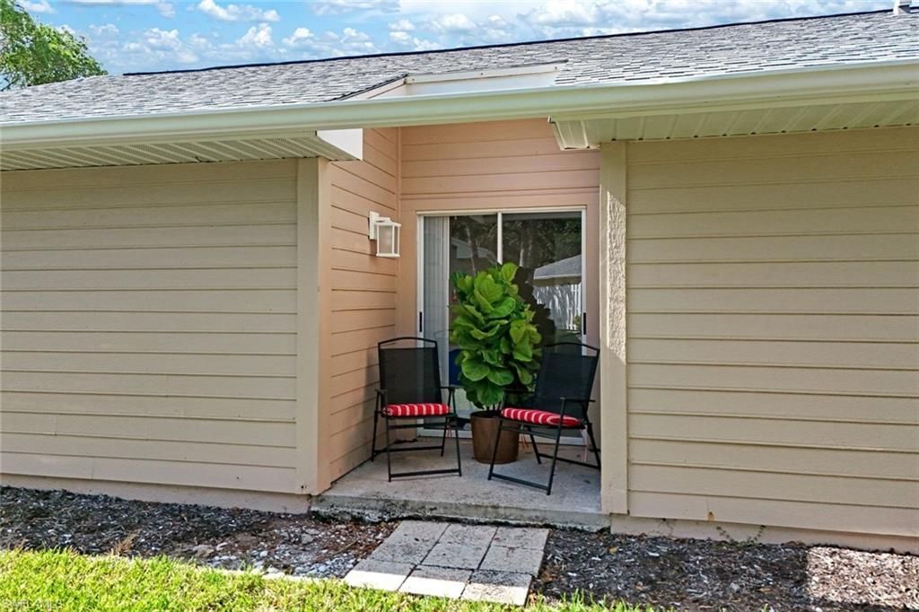 14871 Crescent Cove Dr, Fort Myers, FL 33908 Photo