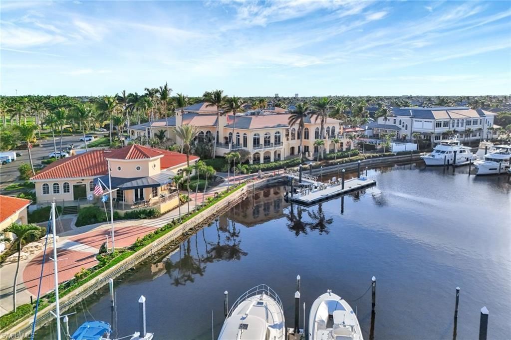 14871 Crescent Cove Dr, Fort Myers, FL 33908 Photo