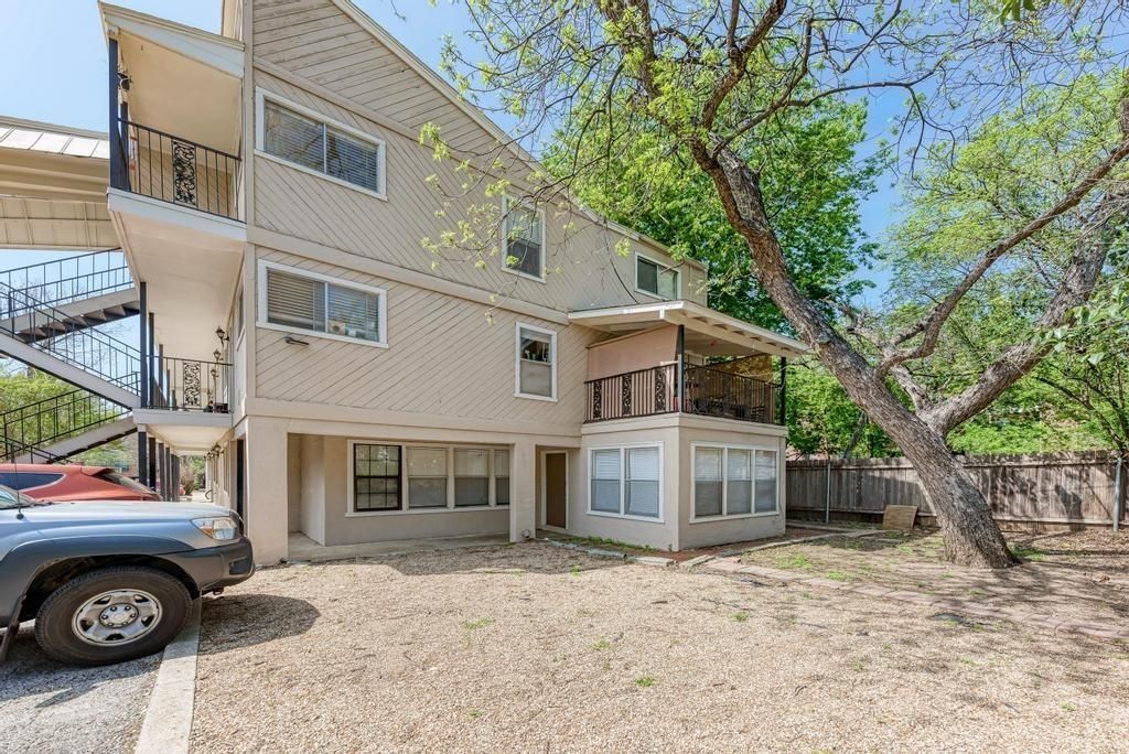 1010 W 23rd St, Unit 15, Austin, TX 78705 Main Photo