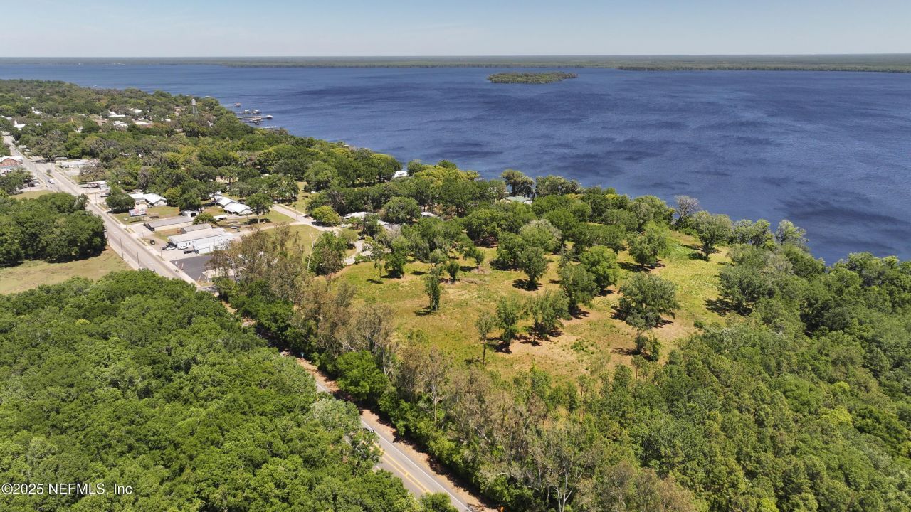 2570 Highway 17, Crescent City, FL 32112 Photo