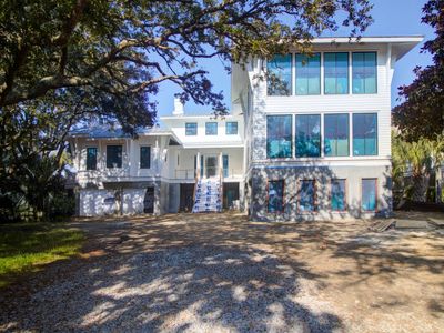 11 Tabby Lane, Isle of Palms, SC 29451