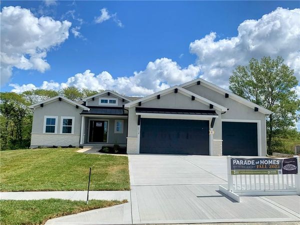 10519 N Liberty Street, Kansas City, MO 64155