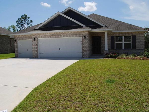 7705 Piper Cir, Milton, FL 32583