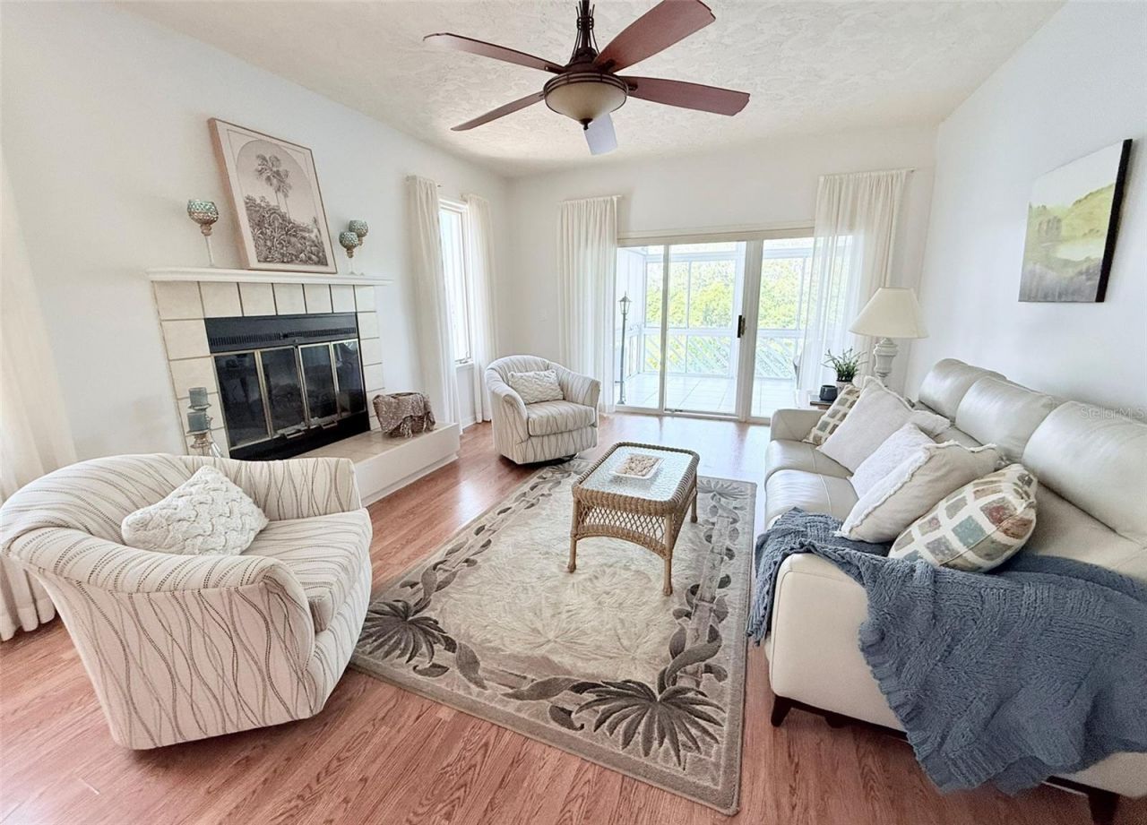 111 Tidy Island Boulevard, Bradenton, FL 34210 Photo