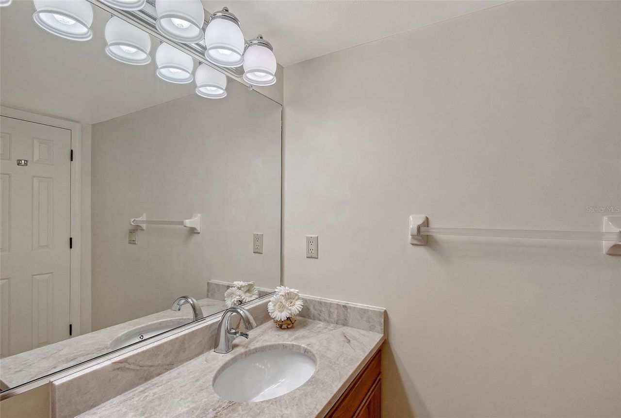 111 Tidy Island Boulevard, Bradenton, FL 34210 Photo