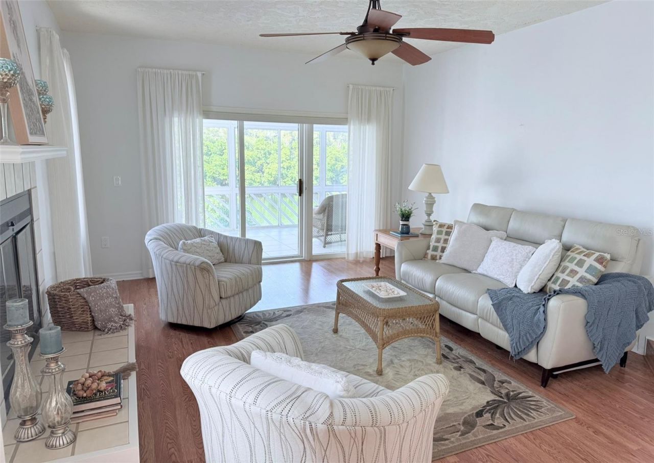 111 Tidy Island Boulevard, Bradenton, FL 34210 Photo