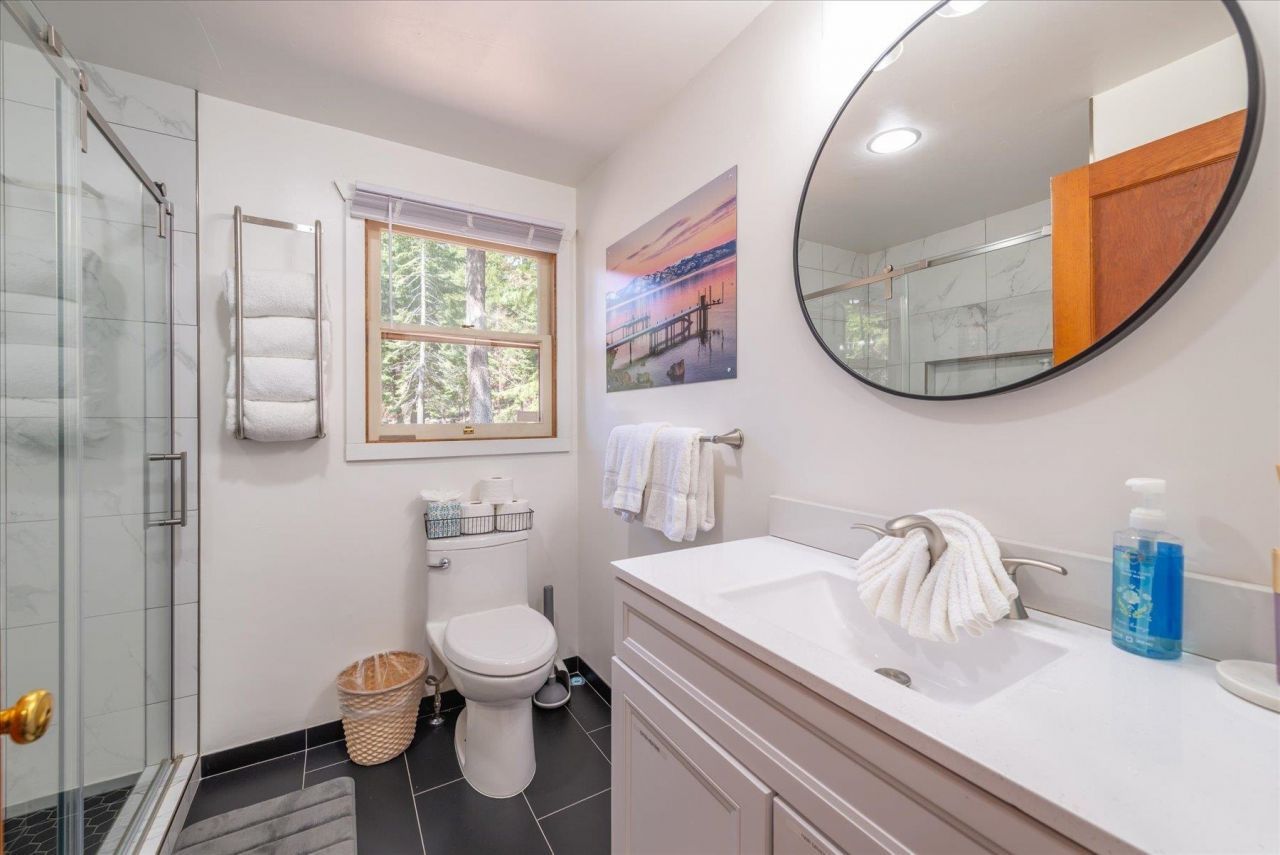 5999 North Lake Boulevard, Carnelian Bay, CA 96140 Photo