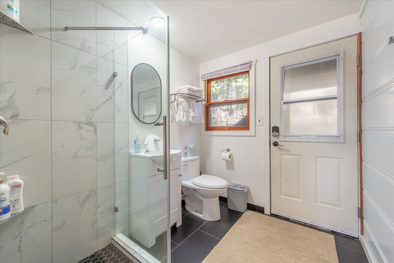 5999 North Lake Boulevard, Carnelian Bay, CA 96140 Photo