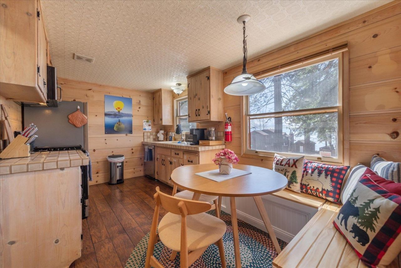 5999 North Lake Boulevard, Carnelian Bay, CA 96140 Photo