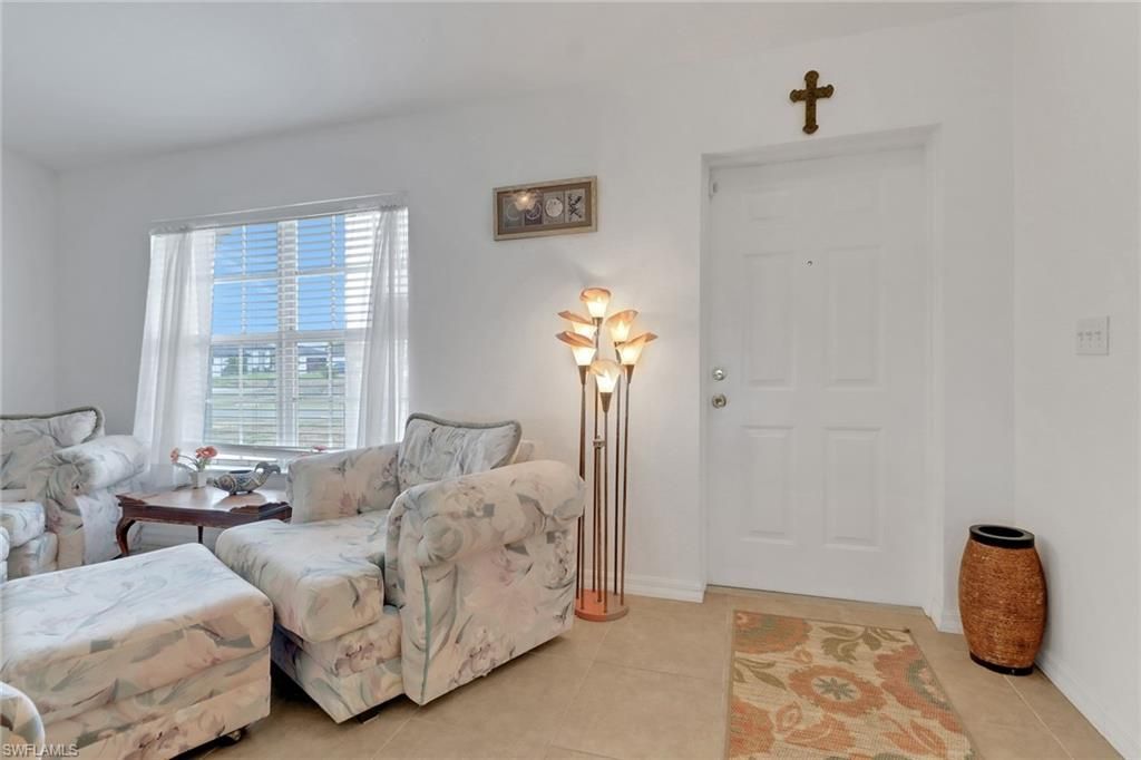 622 NE 12th St, Cape Coral, FL 33909 Photo