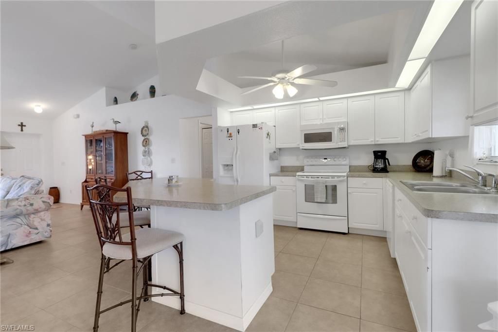 622 NE 12th St, Cape Coral, FL 33909 Photo