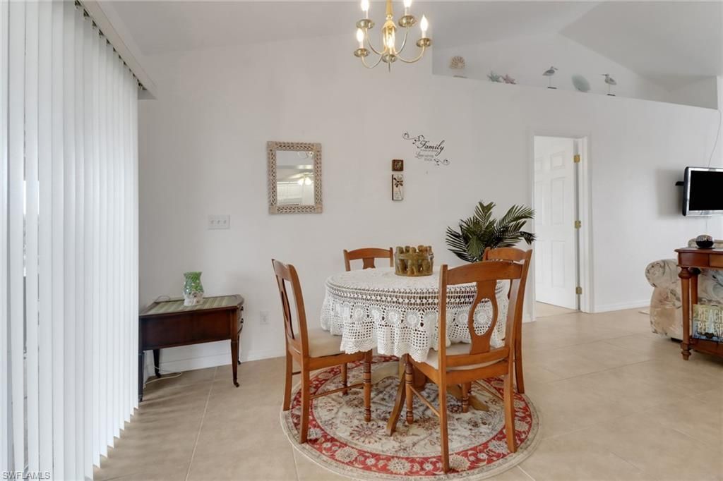 622 NE 12th St, Cape Coral, FL 33909 Photo