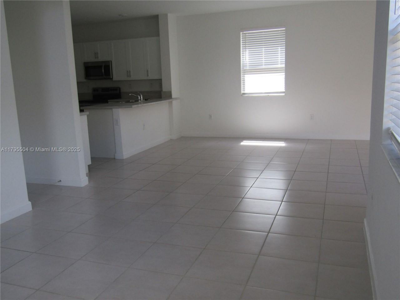 1414 SE 26th Ter, Homestead, FL 33035 Photo