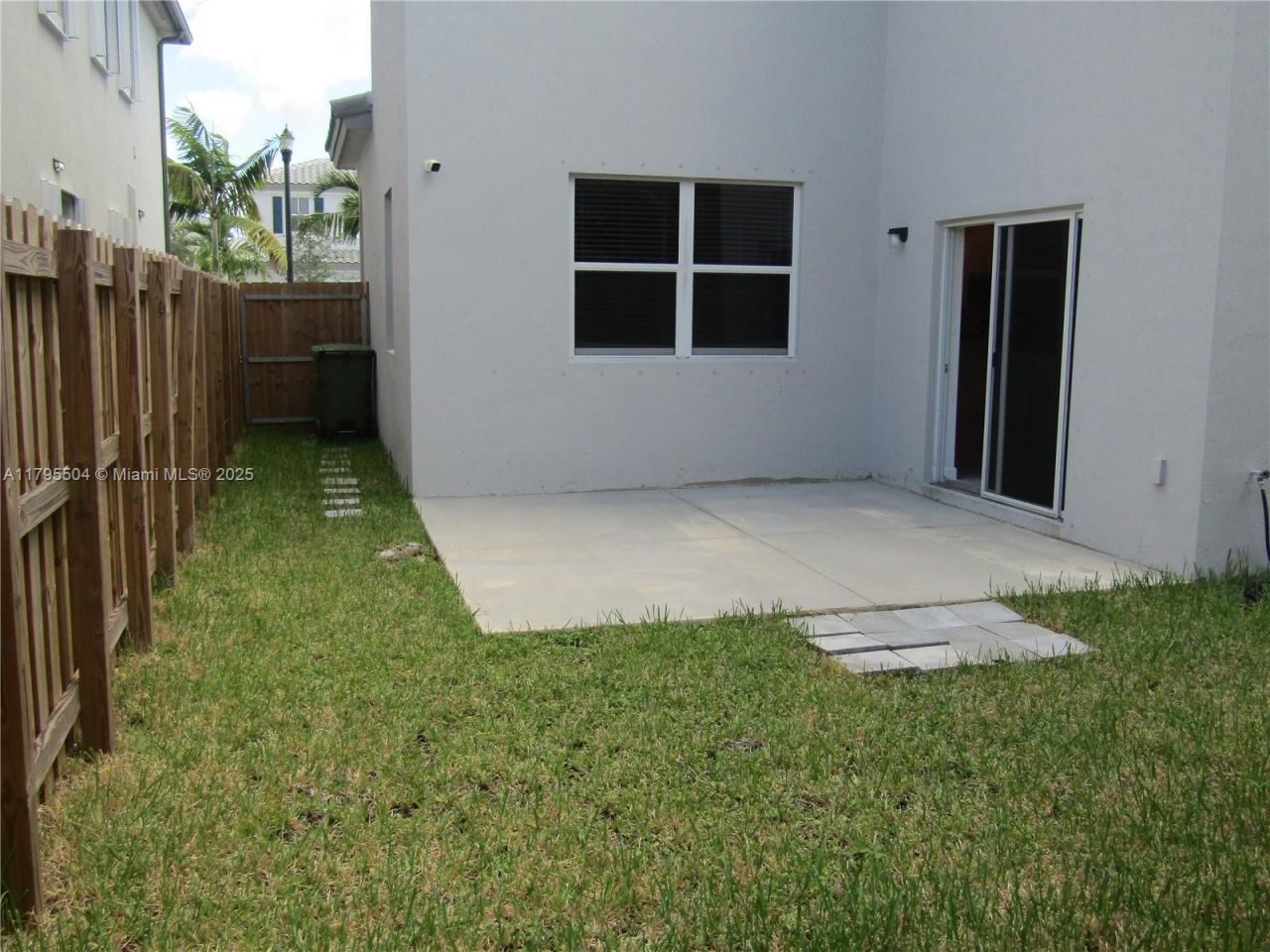 1414 SE 26th Ter, Homestead, FL 33035 Photo